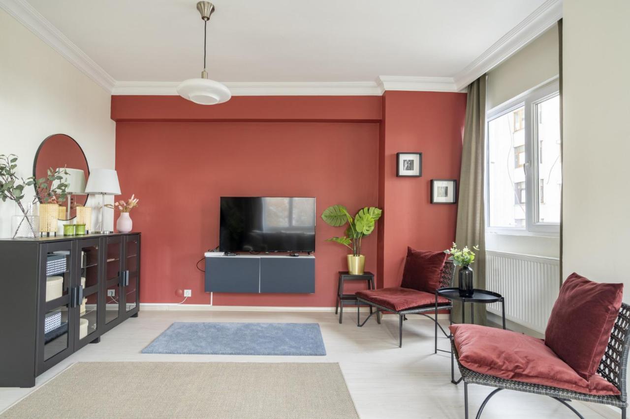 Modern Flat With Balcony On Bagdat Street Daire İstanbul Dış mekan fotoğraf